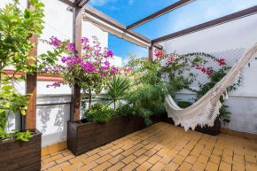 ALOHA CÁDIZ- Andalusian style attic El Falla